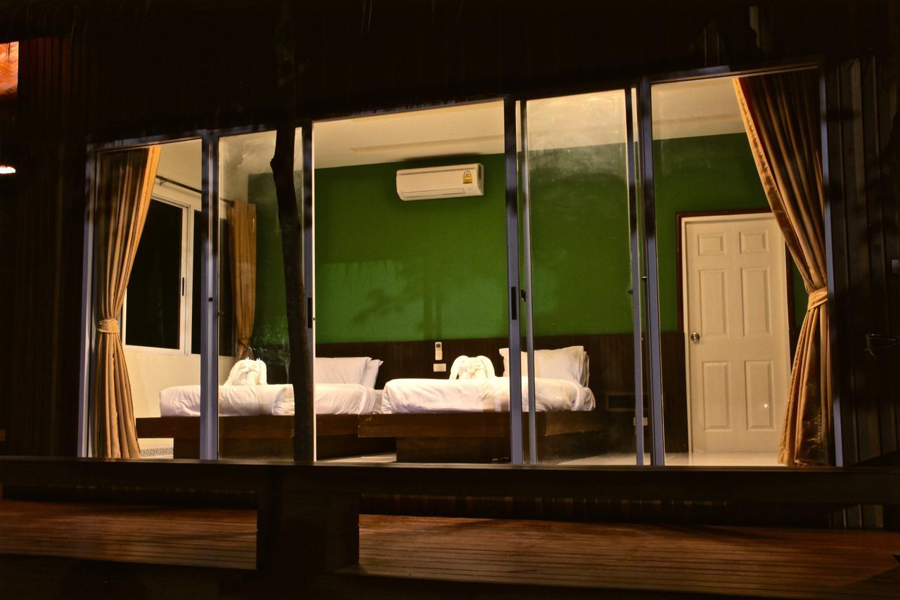Singha Rubber Tree Hotell Ban Huai Maenam Noi Eksteriør bilde