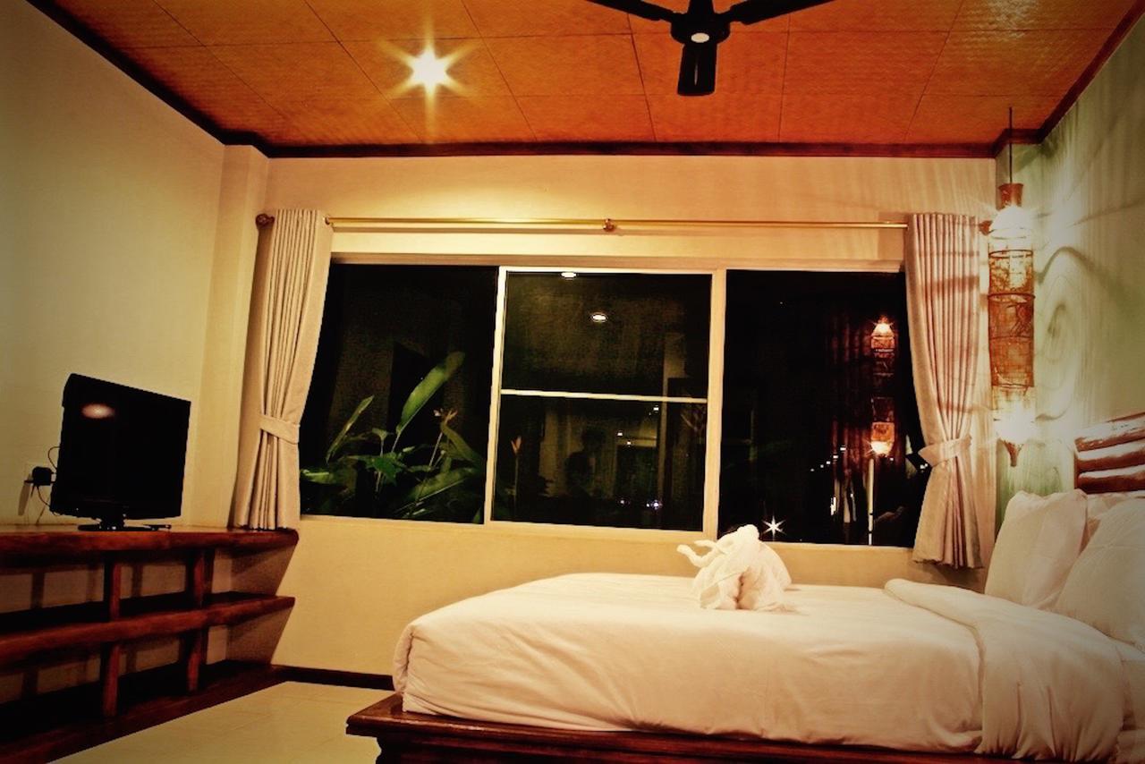 Singha Rubber Tree Hotell Ban Huai Maenam Noi Eksteriør bilde