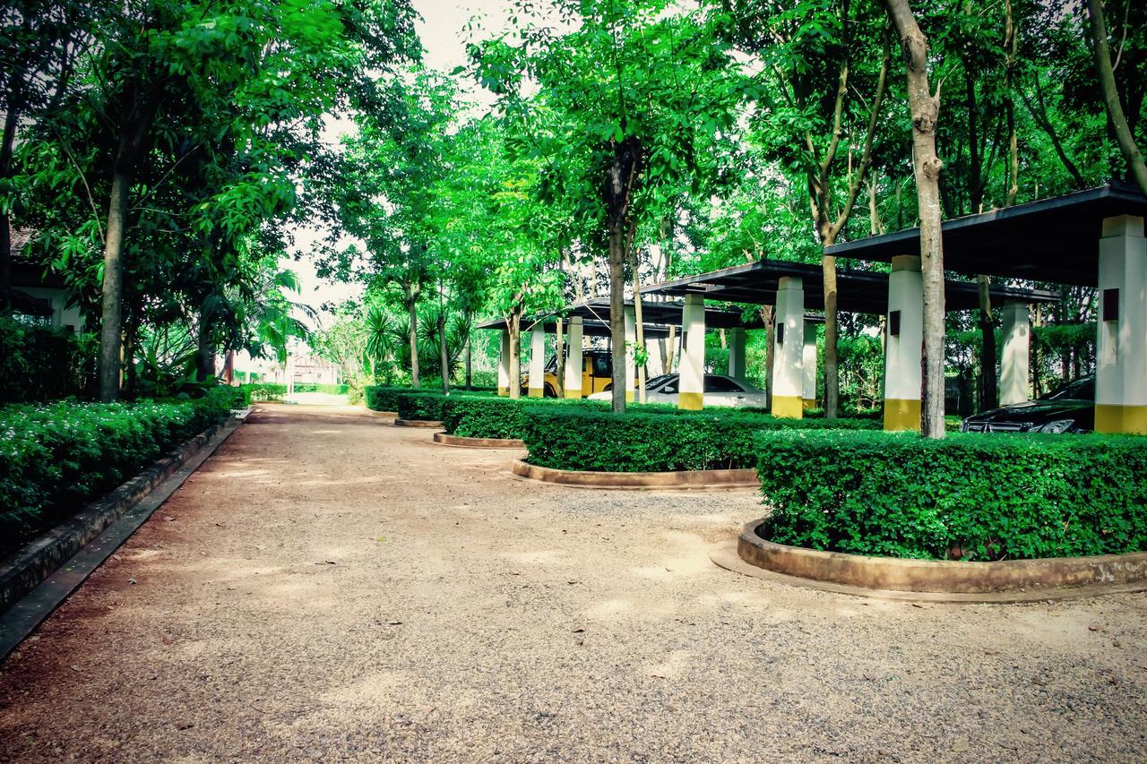Singha Rubber Tree Hotell Ban Huai Maenam Noi Eksteriør bilde