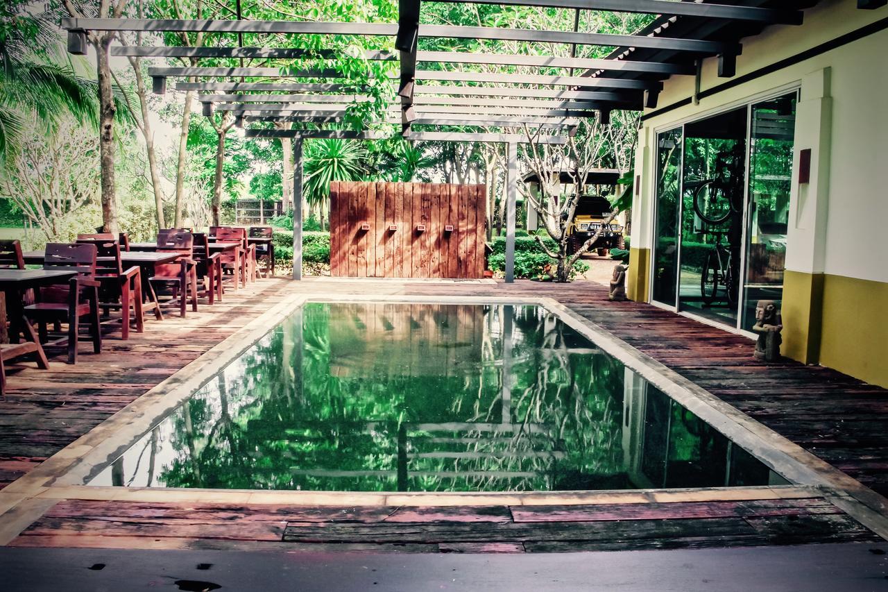 Singha Rubber Tree Hotell Ban Huai Maenam Noi Eksteriør bilde