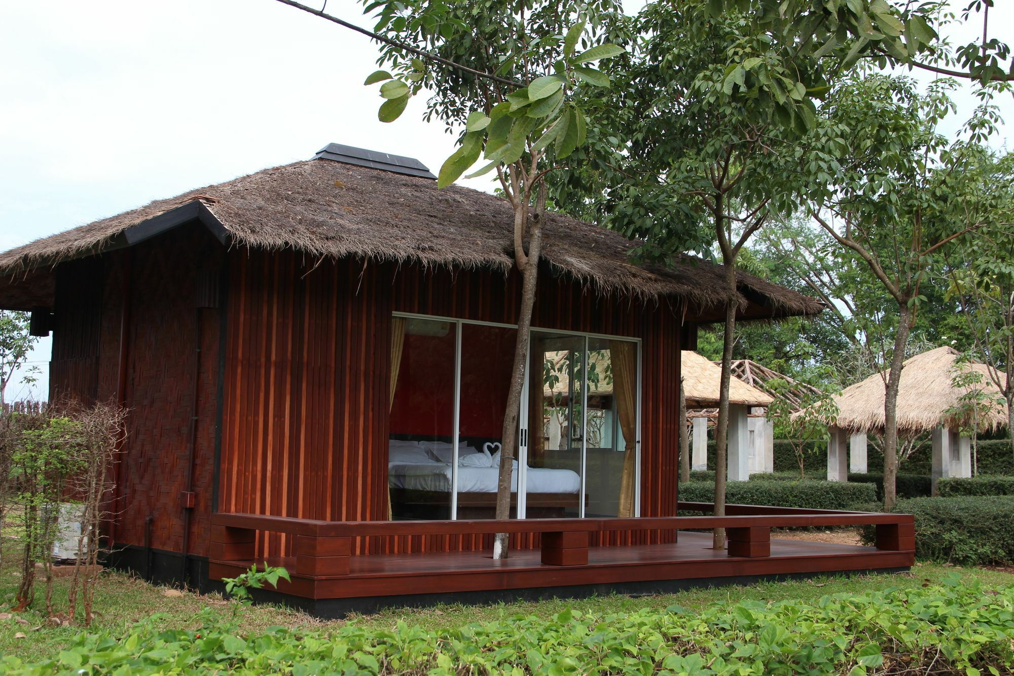 Singha Rubber Tree Hotell Ban Huai Maenam Noi Eksteriør bilde